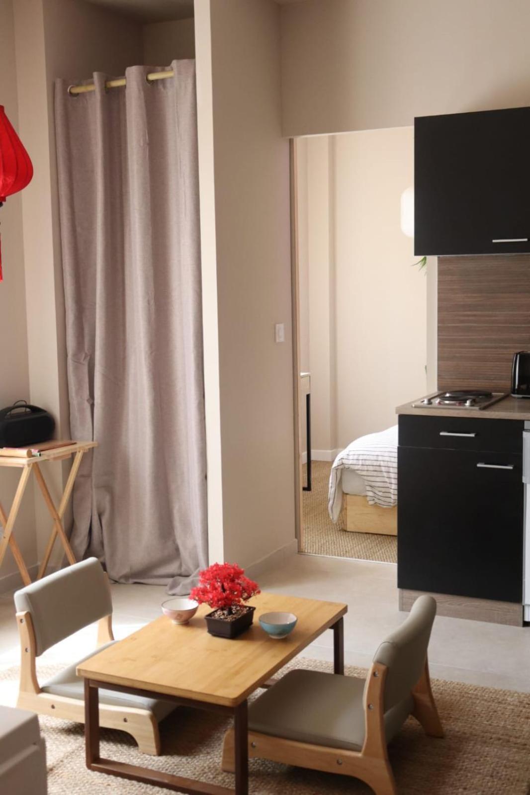Loveroom Japon Avec Balneotherapie Toulon Exterior foto